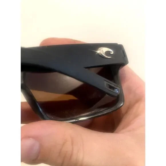 Costa Del Mar Polarized Sunglasses Black Frame Brown Lens Men’s / Unisex - Picture 7 of 7